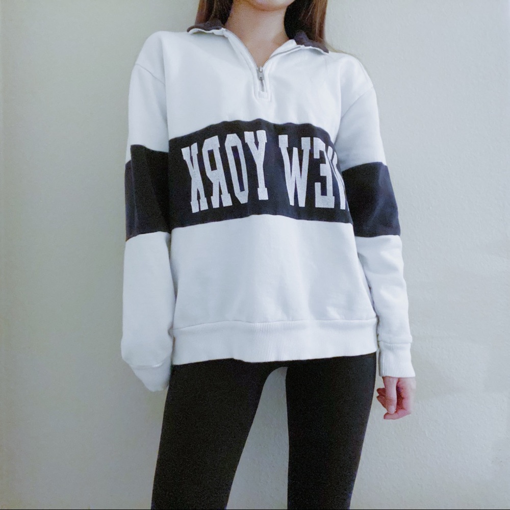 Brandy Melville New York Quarter Zip Sweatshirt